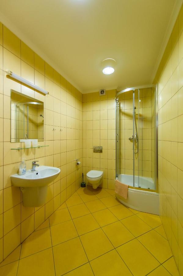 Gosciniec Promus Hotell Zabrze Exteriör bild